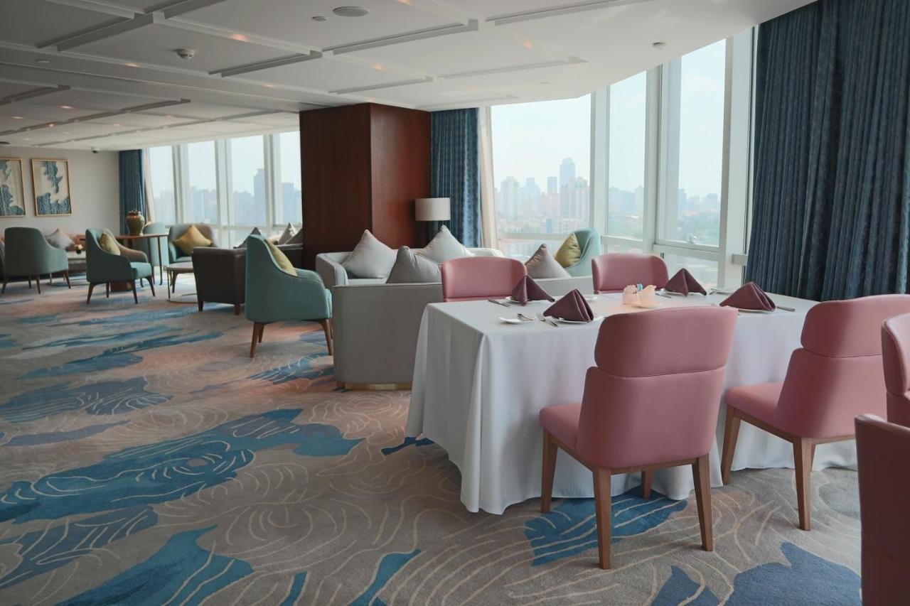 Howard Johnson Huaihai Hotel Shanghai Exterior photo